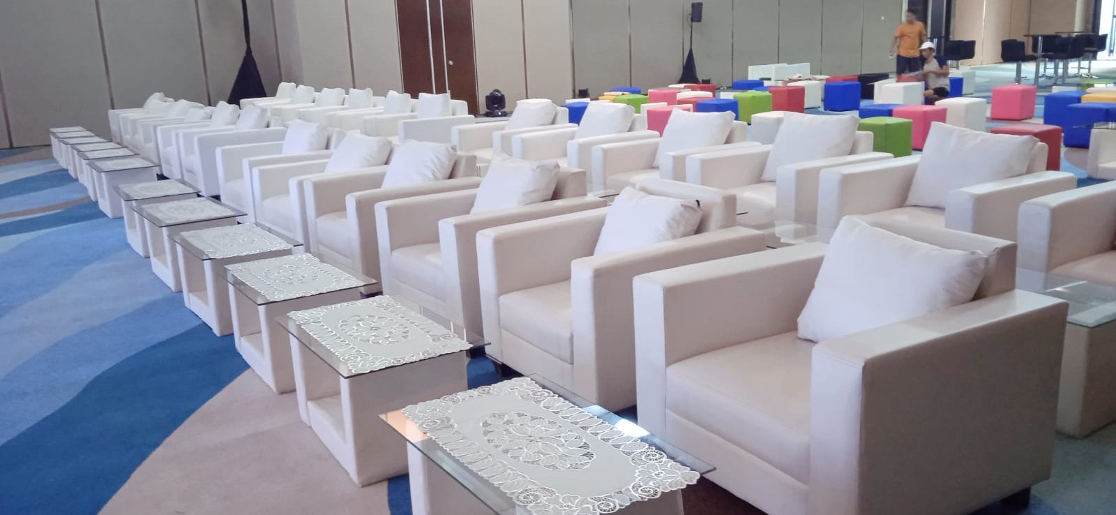 SEWA SOFA JATINEGARA DI JAKARTA TIMUR 